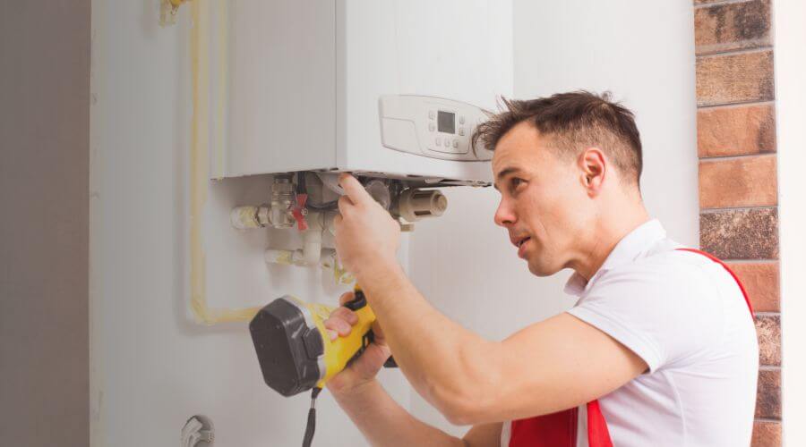 Local water heater installation in University Park, IA
